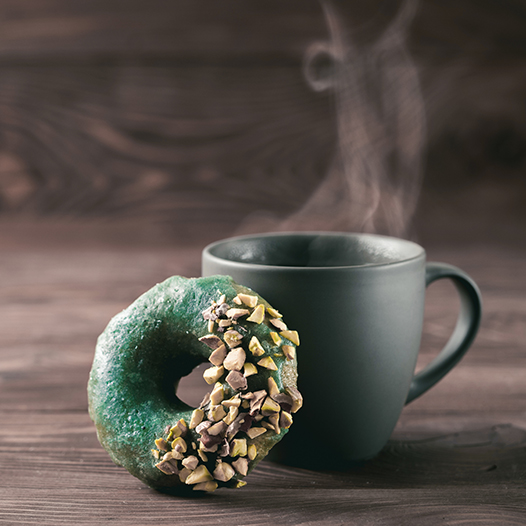 Falošná čokoládová šiška so spirulinou